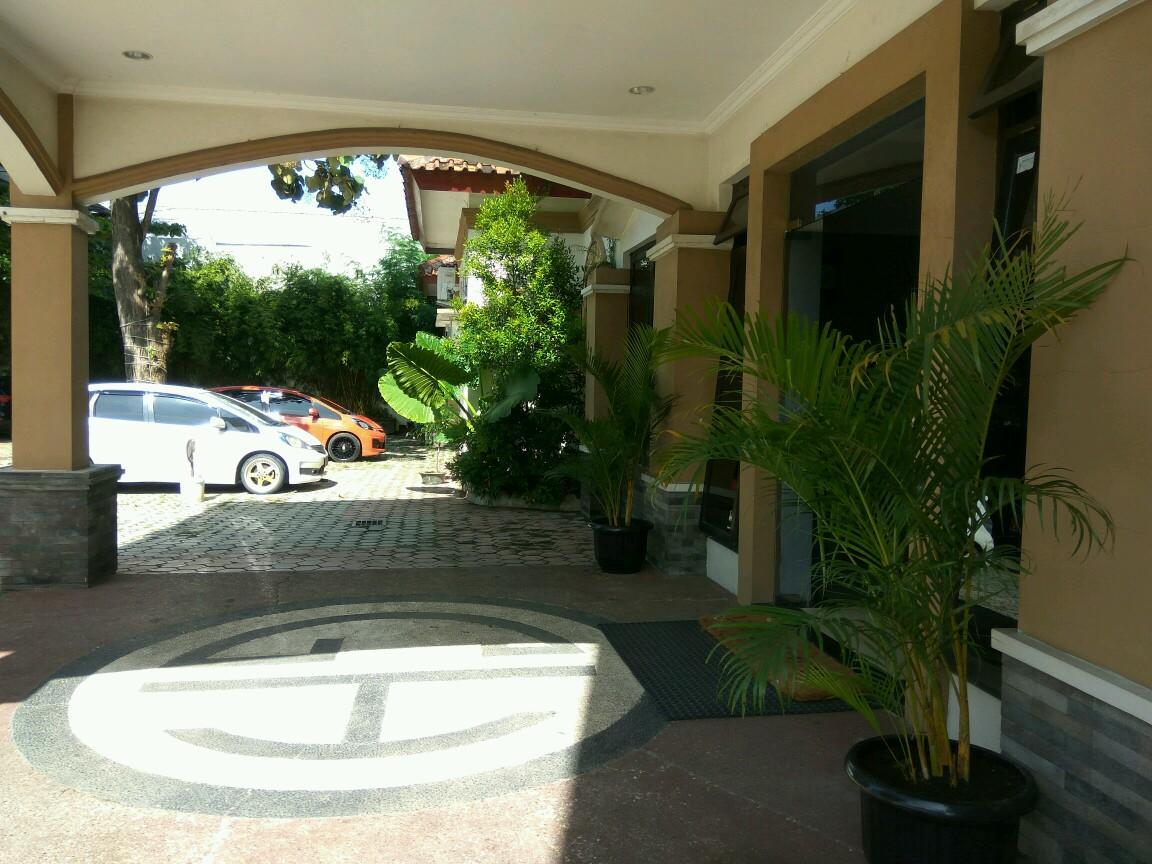 Graha Hotel Sragen Экстерьер фото